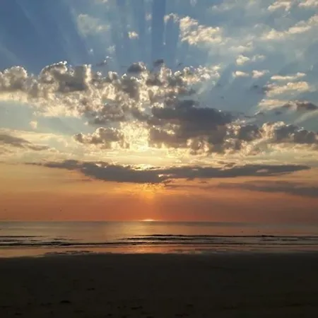 度假居 Gestrand 海边的艾格蒙特