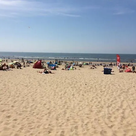 Holiday home Gestrand Egmond aan Zee